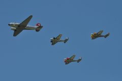 Formazione  DC-3+3 Beech 18_Classic Formation_Mollis-CH 18/08/2023 Foto: Paolo Stanchina