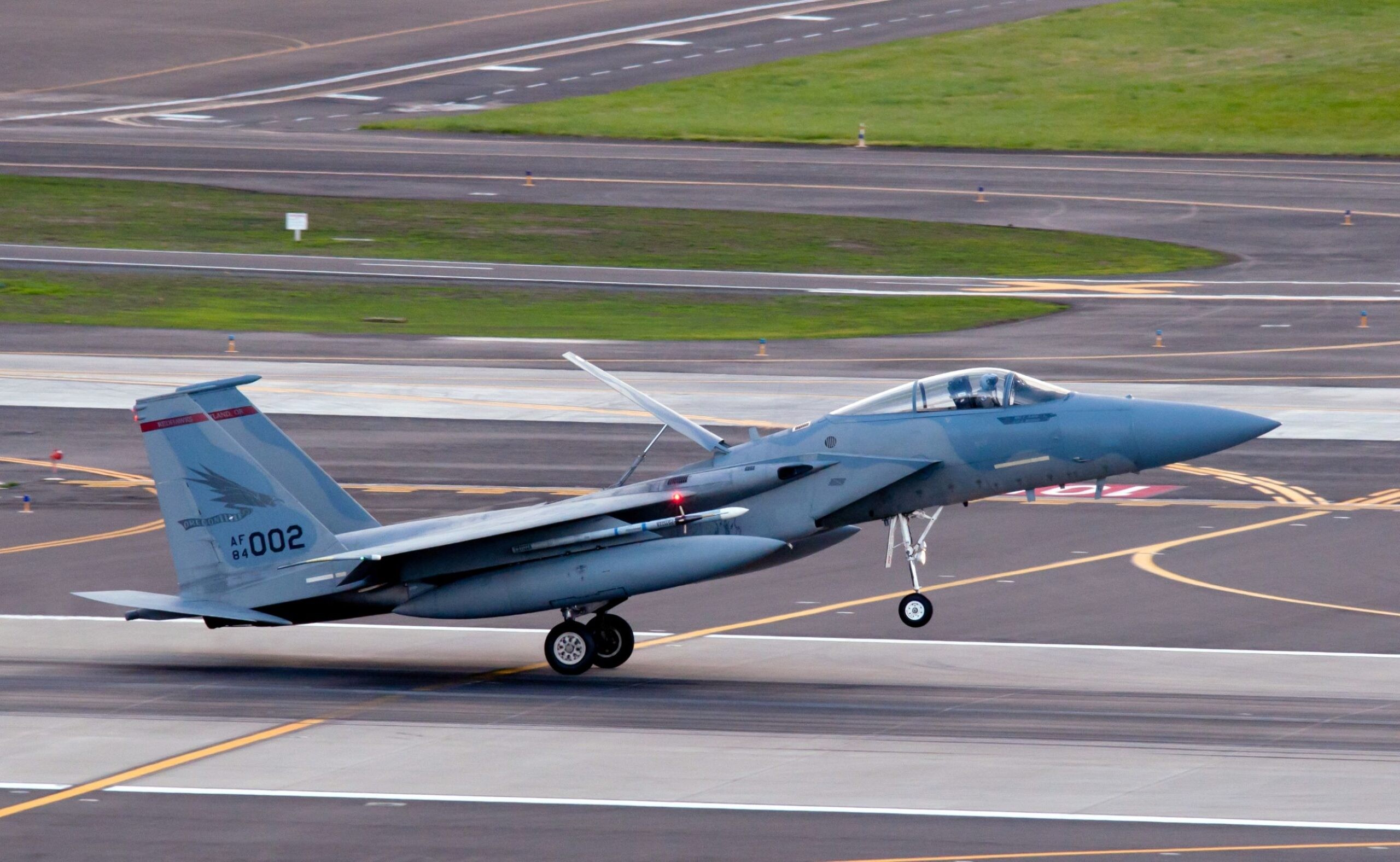 84-0002_F15C_123FS_Oregon-ANG-USAF_Portland-International-Airport-Oregon-USA_06-01-2014_Simone-Marcato