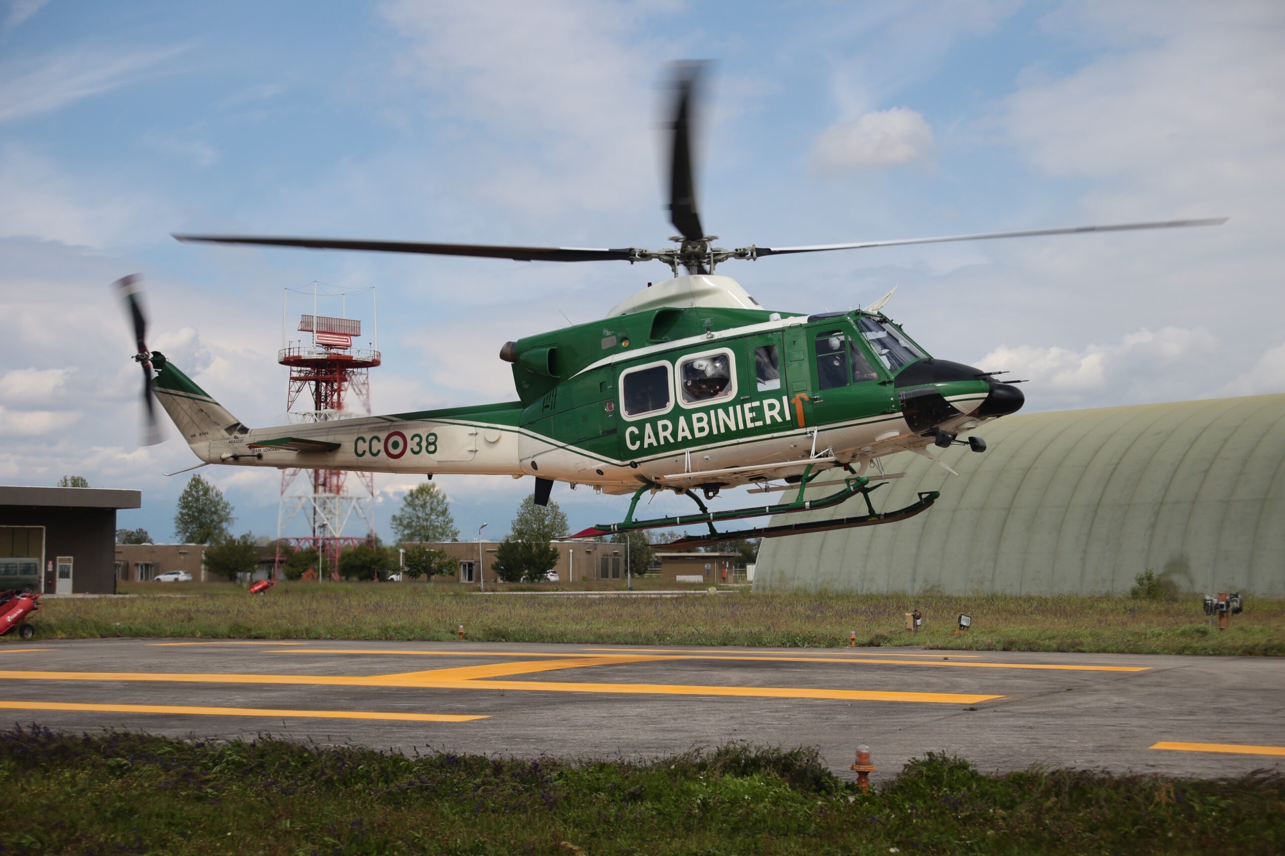 MM81694_CC-38_AB412EP_14NEC_Carabinieri_Istrana_26-04-2024_Ivan-Turniano